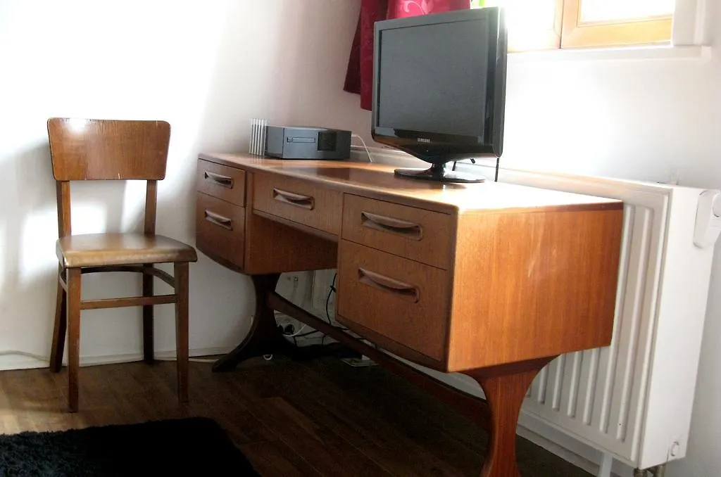 B&B Lit De Senne Brussels