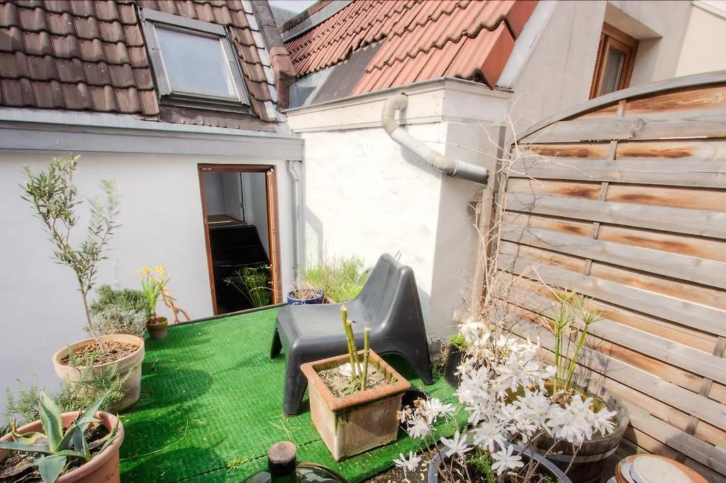 B&B Lit De Senne Brussels Bed & Breakfast