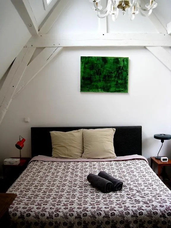 B&B Lit De Senne Brussels Bed & Breakfast